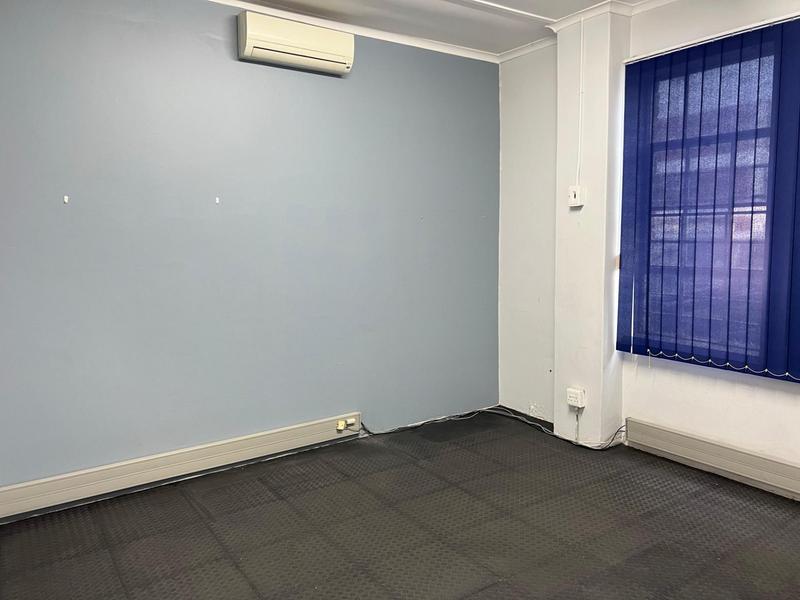 To Let commercial Property for Rent in Sidwell Eastern Cape